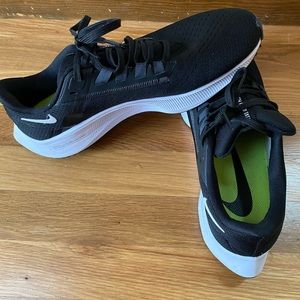 Black Nike Pegasus 38 running shoes womens 10